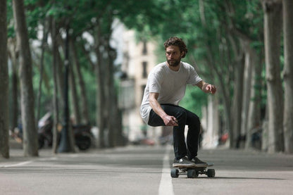 Skateboard électrique